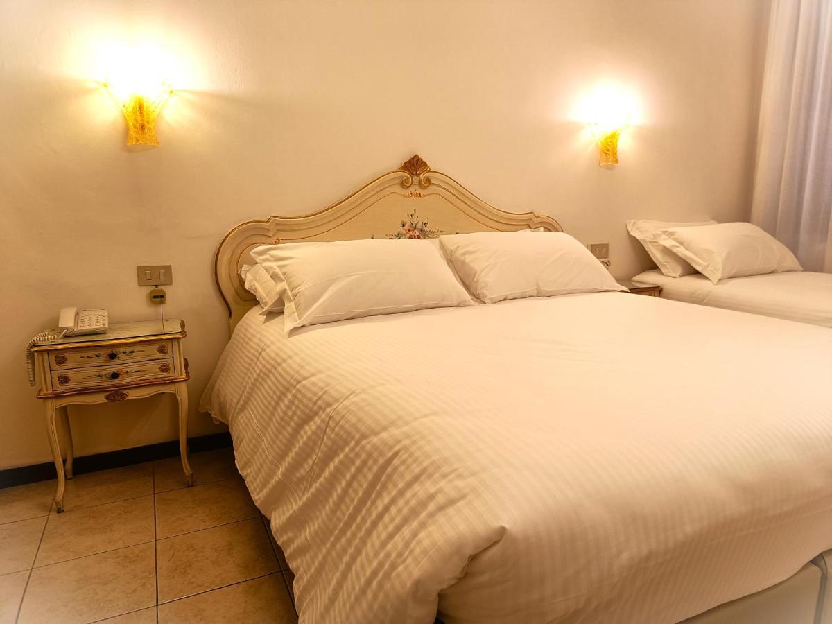 Hotel Guerrini Venezia Esterno foto