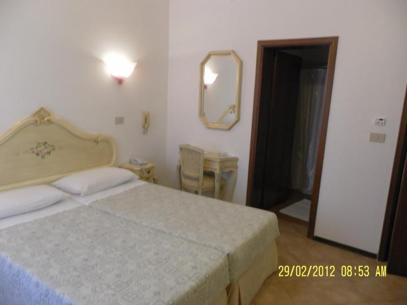 Hotel Guerrini Venezia Esterno foto
